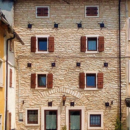 Da Andrea E Raffaella Pensionat Sant'Anna d'Alfaedo Eksteriør billede